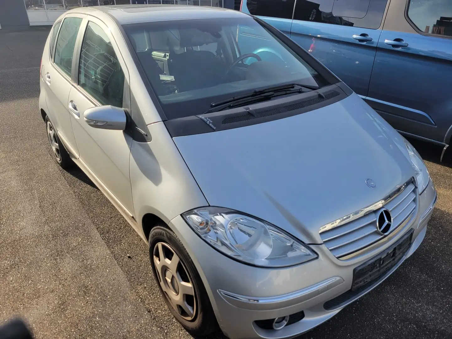 Mercedes-Benz A 170 A-Klasse A 170 ELEGANCE TÜV 03/2027 Silber - 1