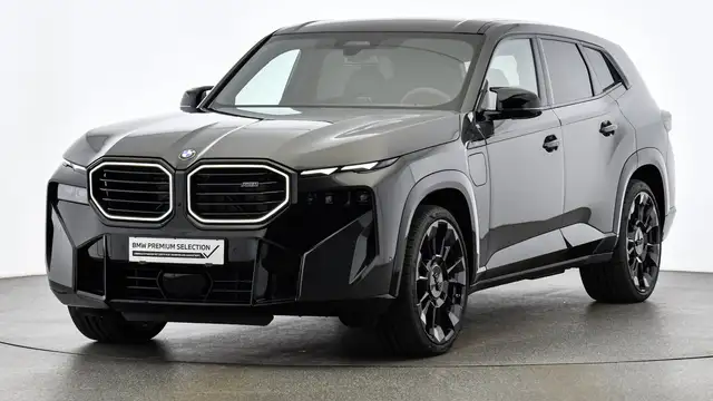 BMW XM 50e Ansicht 2