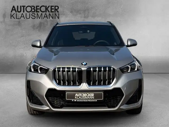 BMW X1 view 5