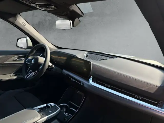 BMW X1 view 12