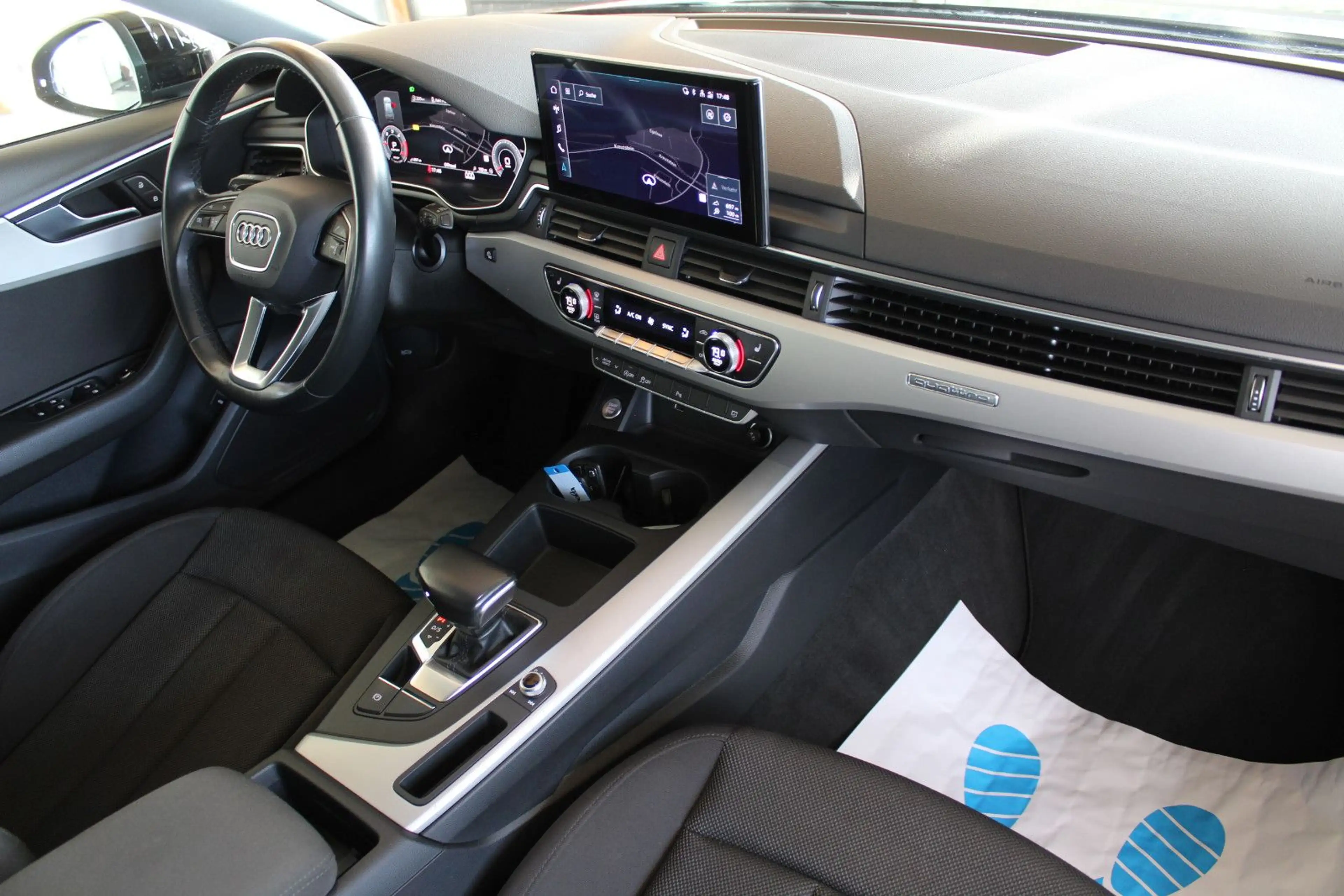Audi A4 Avant 40 TDI S tro quattro*NAVI*LED*VIRT*PANO — photo 12