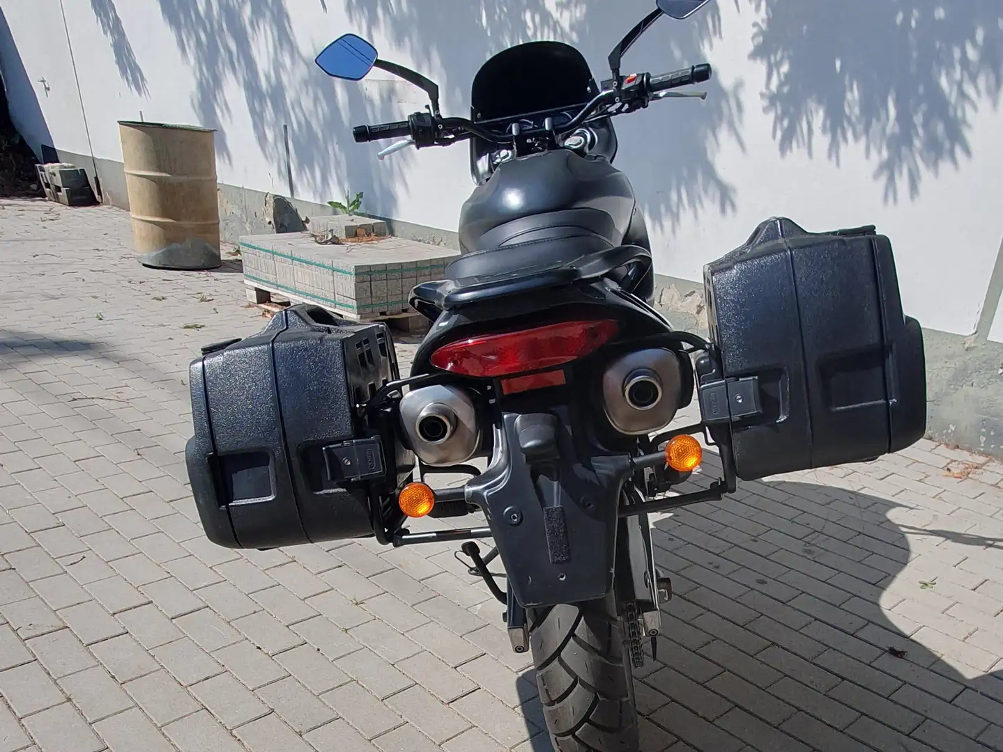 Aprilia Pegaso 650 Pegaso 650 ML (Cube) - 2