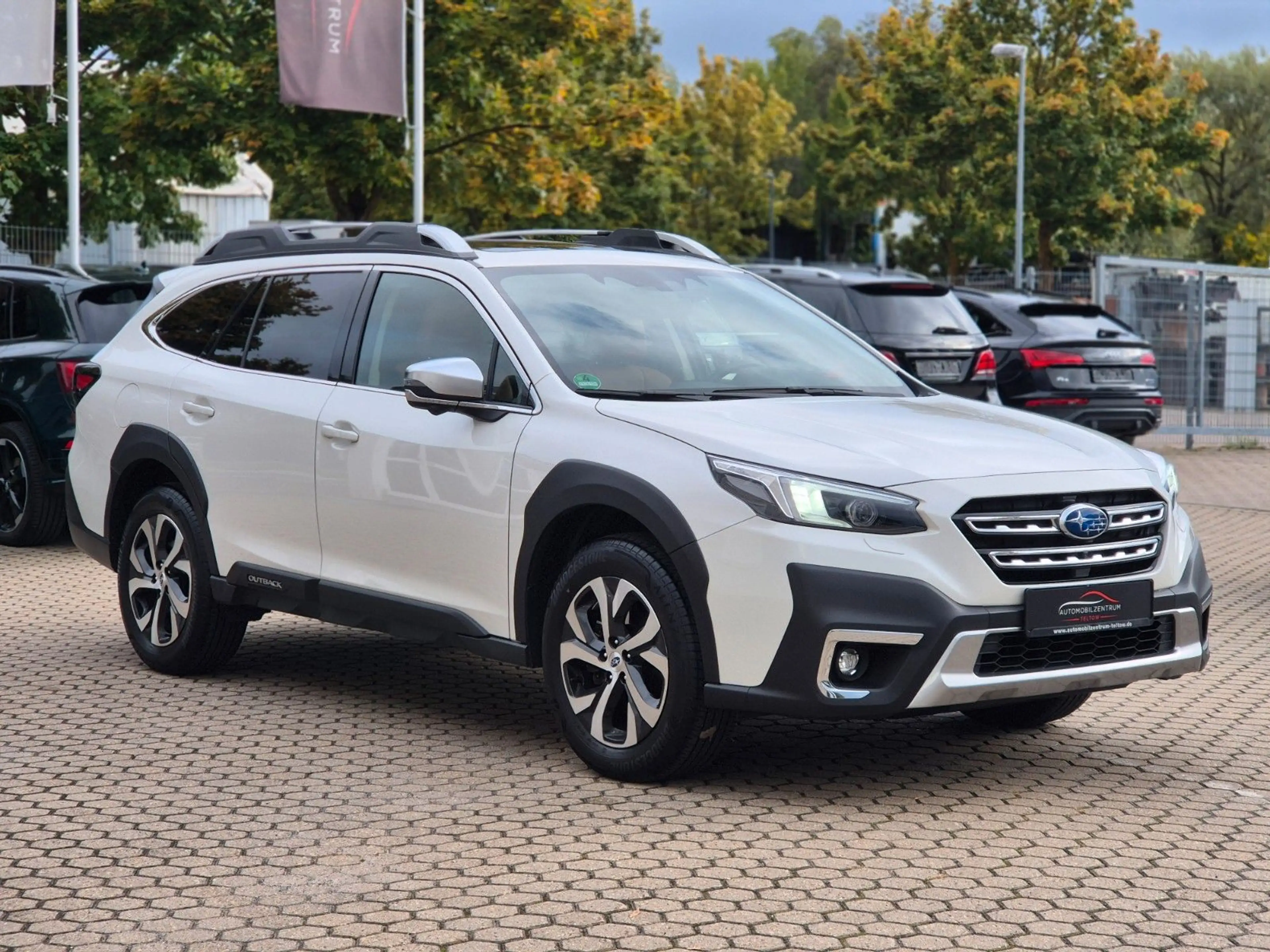 Subaru OUTBACK Platinum Lineartronic H&K LEDER GLASDACH — photo 7