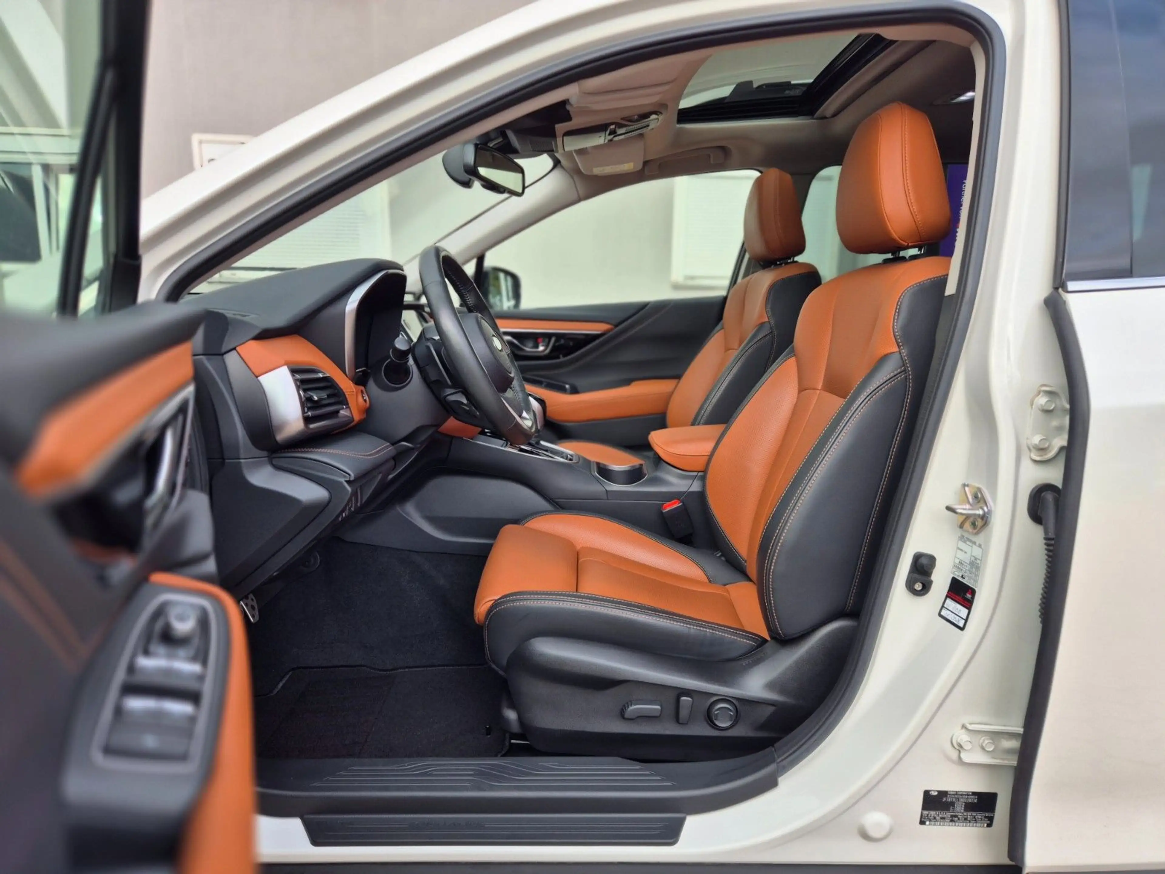 Subaru OUTBACK Platinum Lineartronic H&K LEDER GLASDACH — photo 6