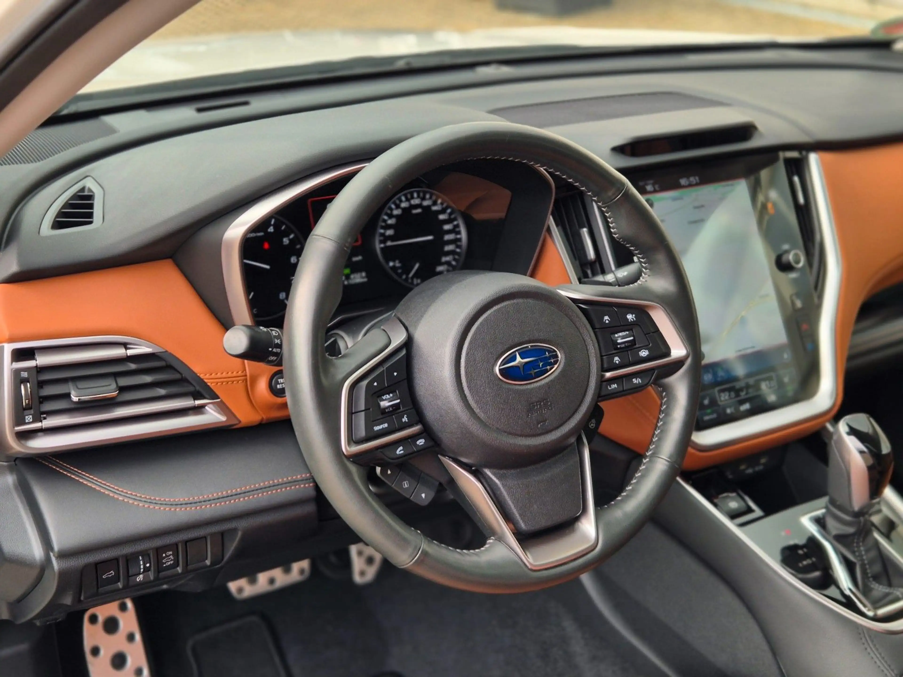 Subaru OUTBACK Platinum Lineartronic H&K LEDER GLASDACH — photo 4