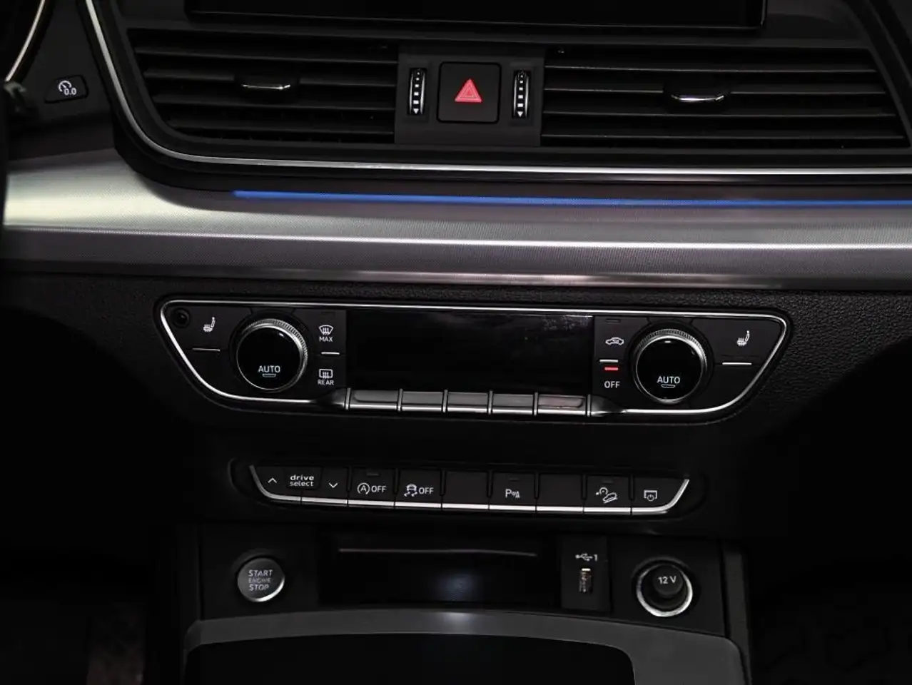 Audi Q5 снимка Audi Q5