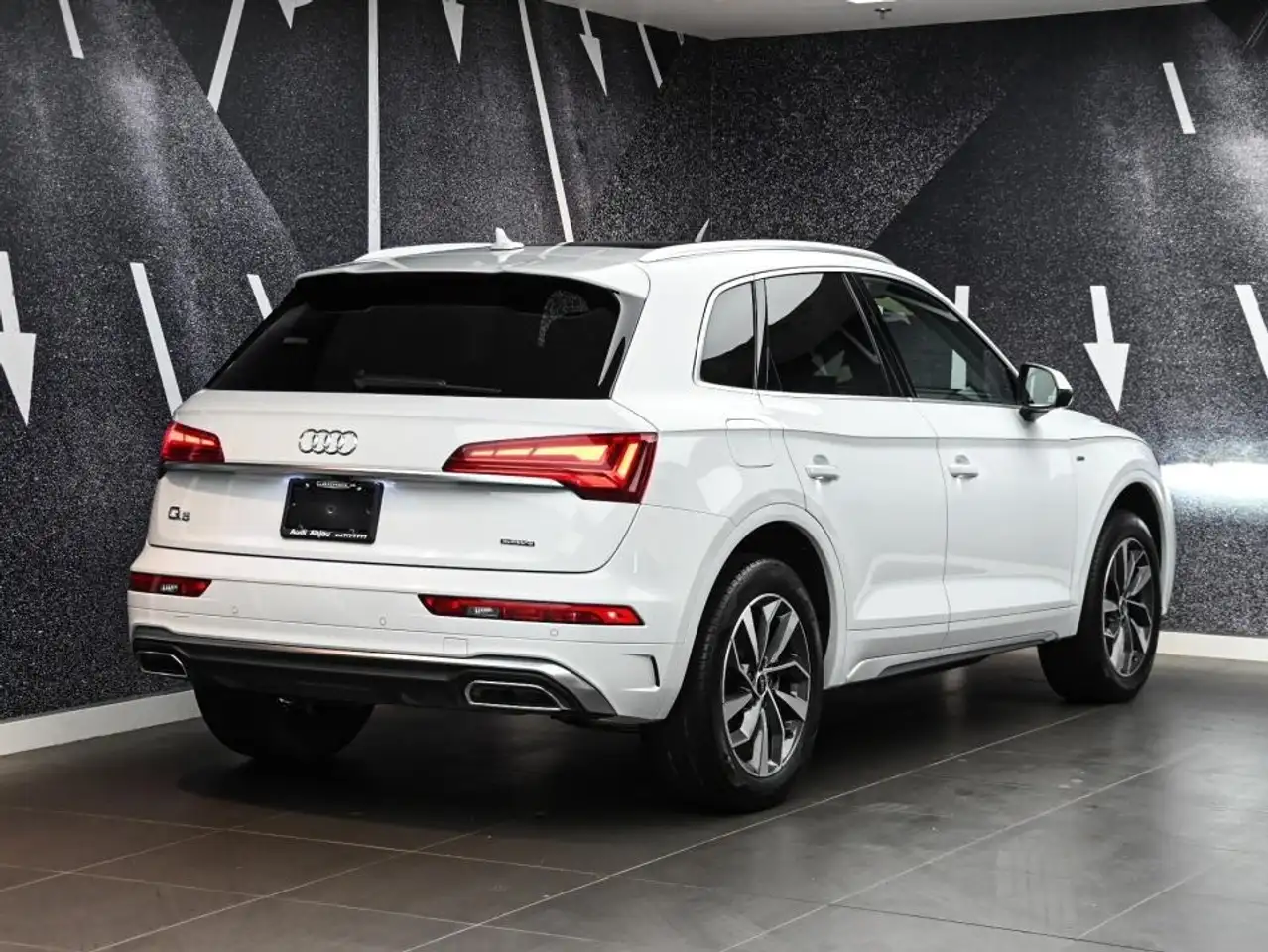 Audi Q5 снимка Audi Q5