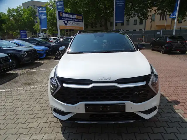 Kia Sportage view 2