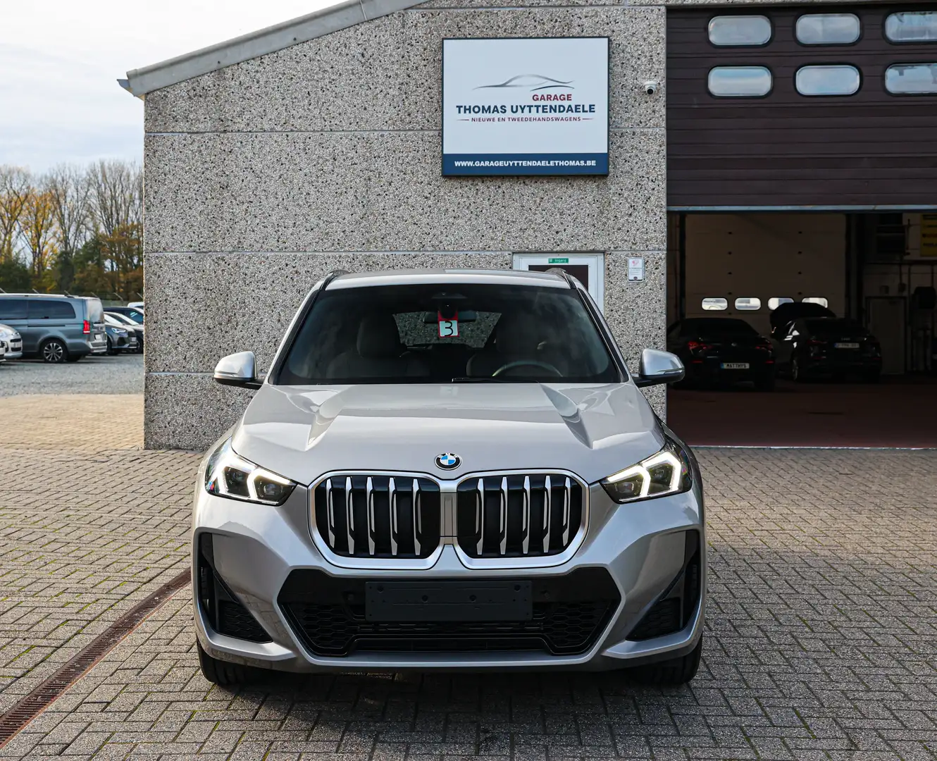 BMW X1 M-PAKKET*156PK*ELECT-TREKHAAK*ELECT-KOFFER*NIEUW* Gris - 2