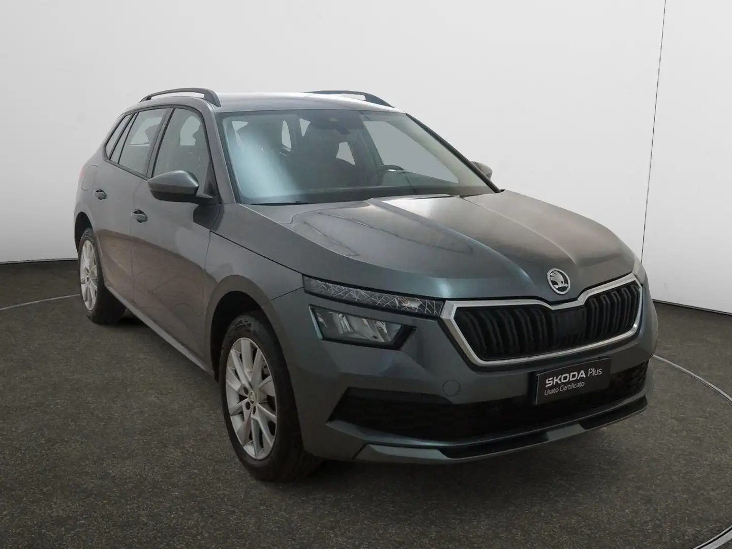 Skoda Kamiq 1.0 TSI Ambition Gris - 1
