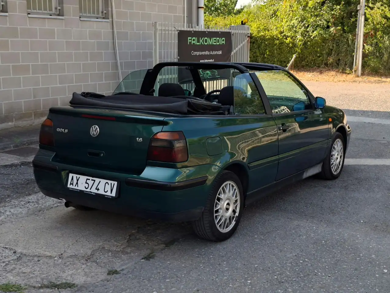 Volkswagen Golf Cabriolet IV 1.6 16v 101cv Colour Concept UNICO PROPRIETARIO, foto 4