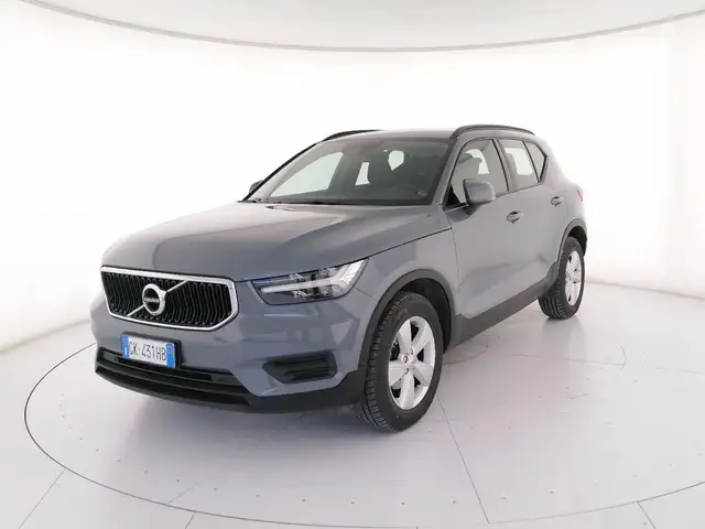 2022 Volvo XC40 in Blue for sale