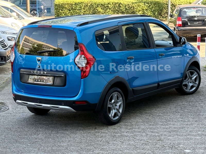 Dacia Lodgy Stepway 1.2*7SITZ*NAVISHZ*TEMP*PDC*1VB*TOP — photo 4