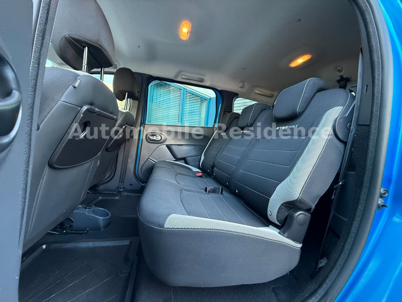Dacia Lodgy Stepway 1.2*7SITZ*NAVISHZ*TEMP*PDC*1VB*TOP — photo 8