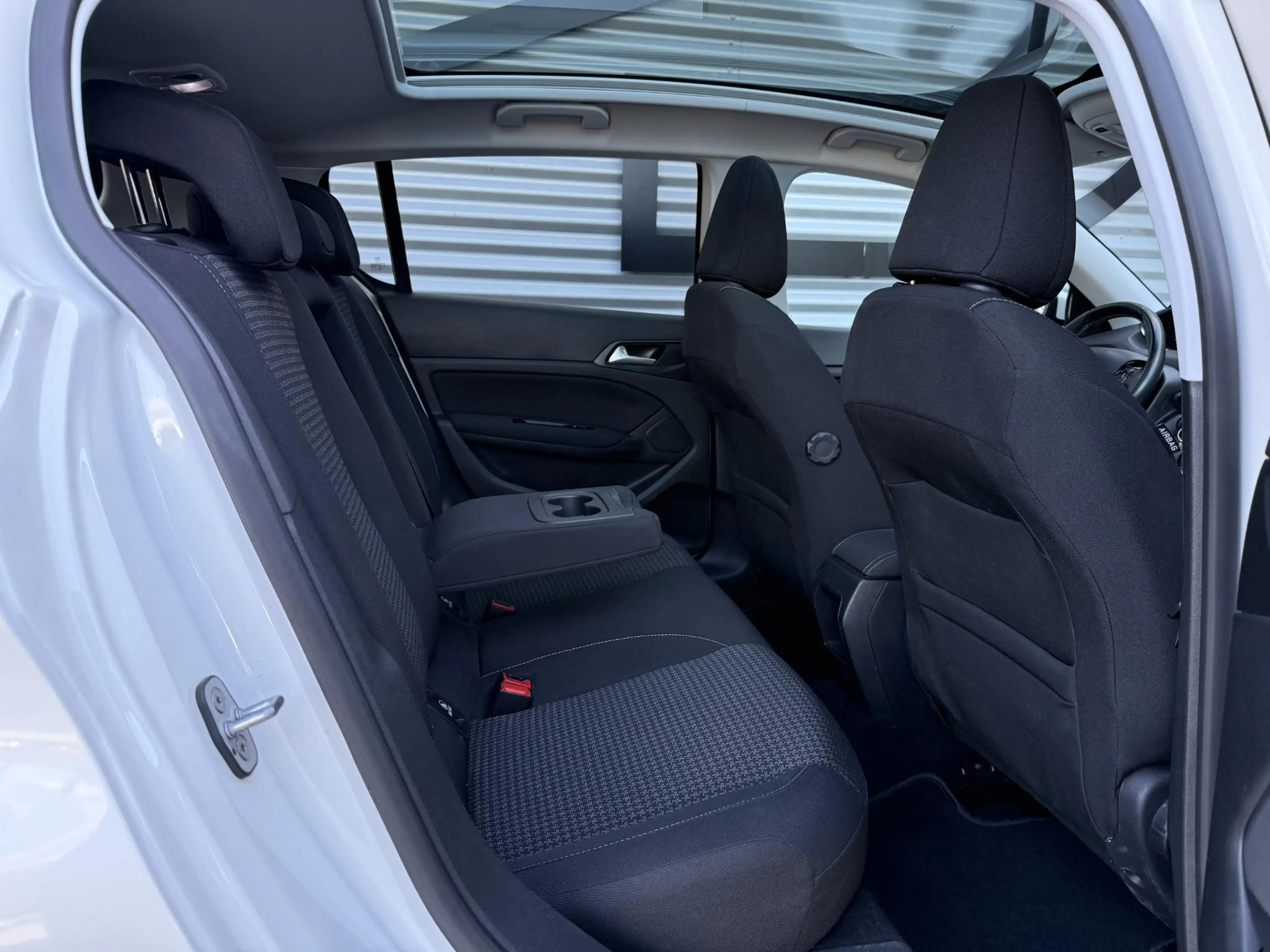 Peugeot 308 1.2 PureTech Blue Lease Executive 2e Eigenaar|Navi — photo 11