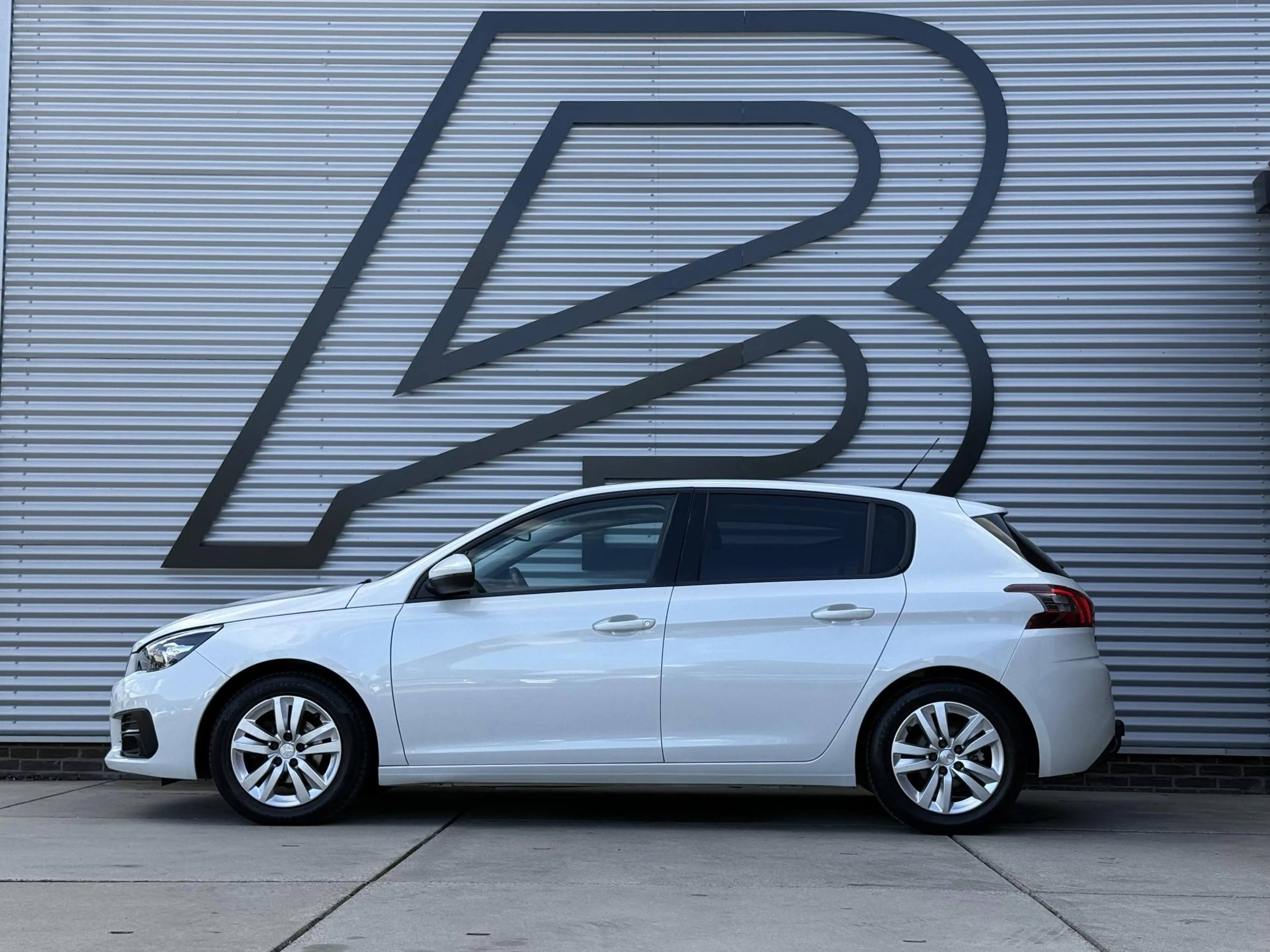 Peugeot 308 1.2 PureTech Blue Lease Executive 2e Eigenaar|Navi — photo 6