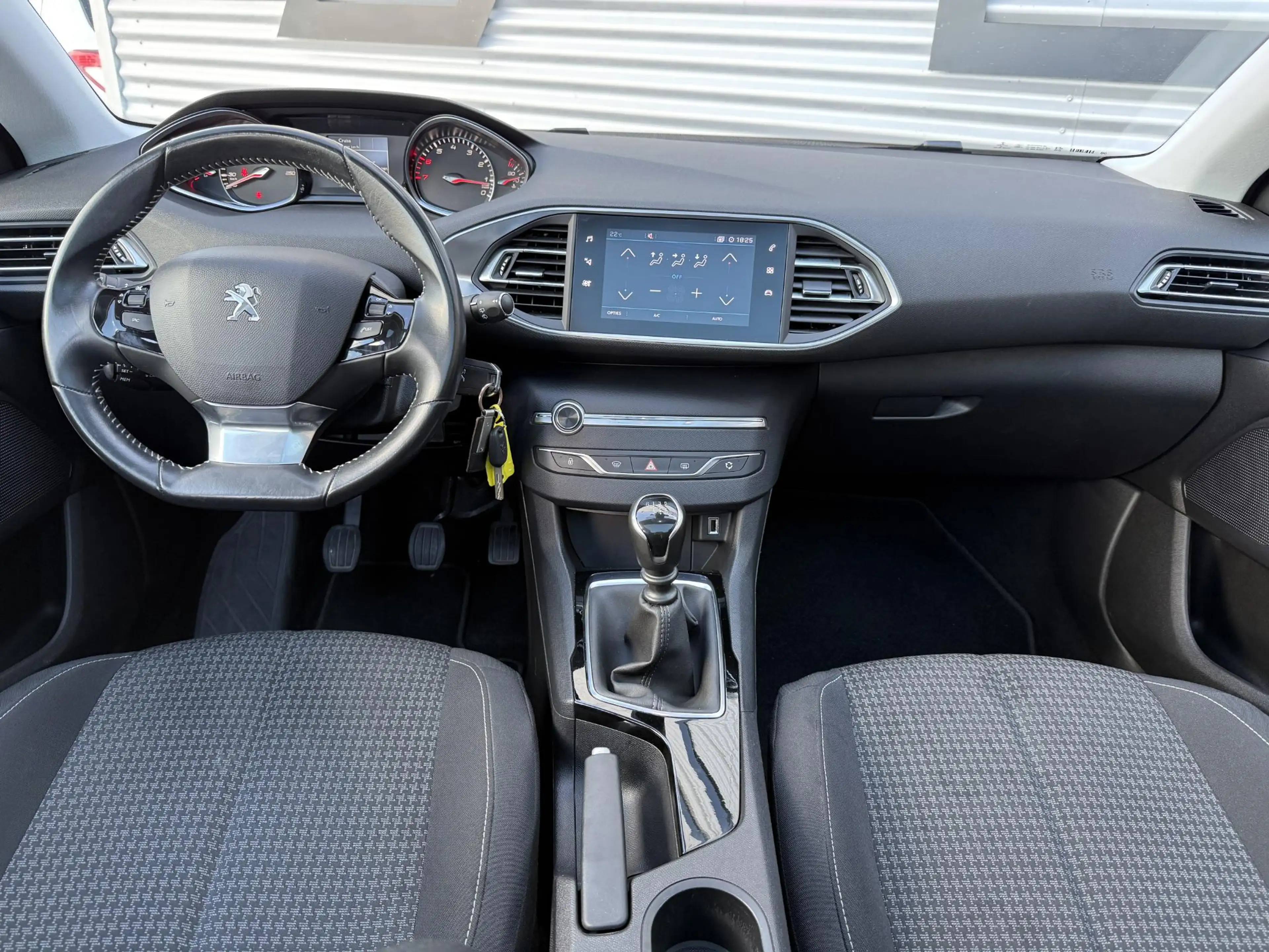 Peugeot 308 1.2 PureTech Blue Lease Executive 2e Eigenaar|Navi — photo 13