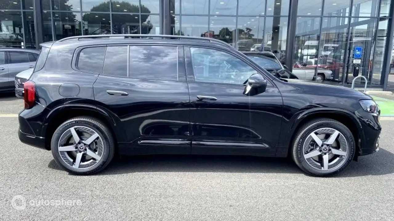 Mercedes-Benz GLB 2026