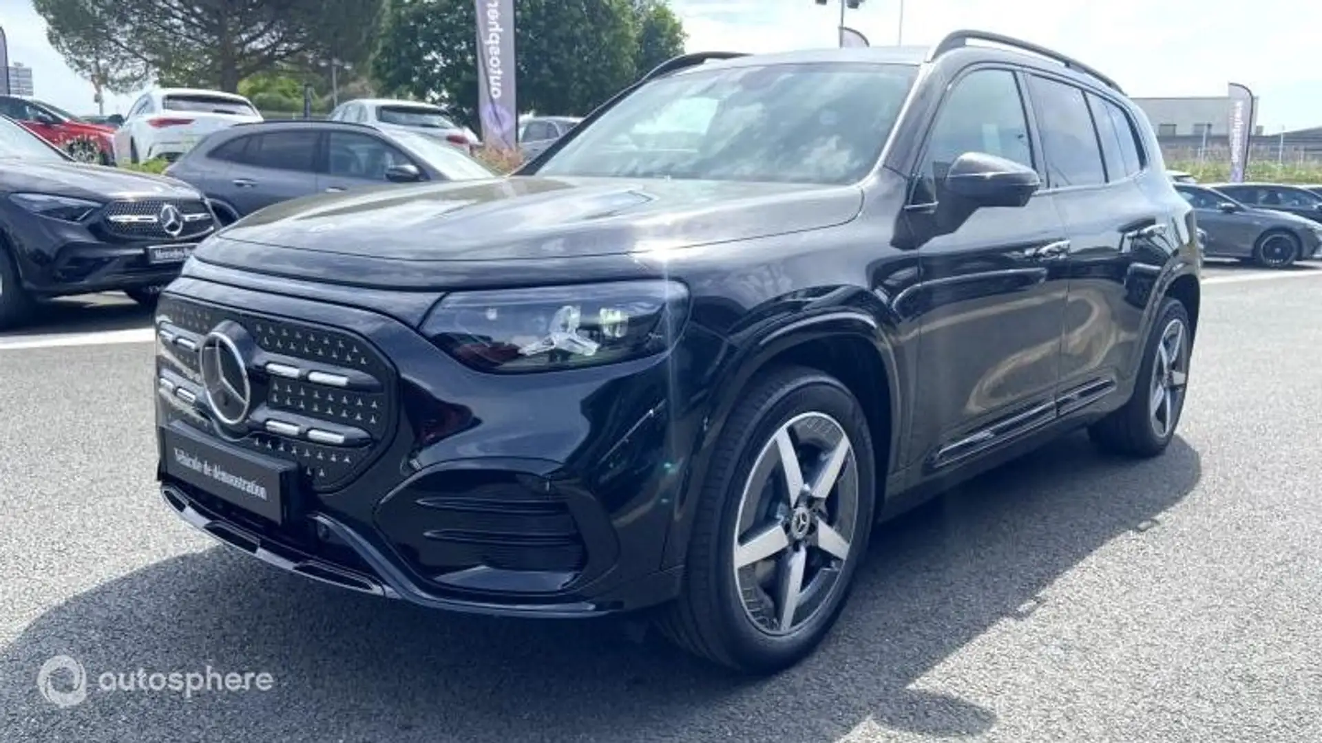mercedes-benz glb