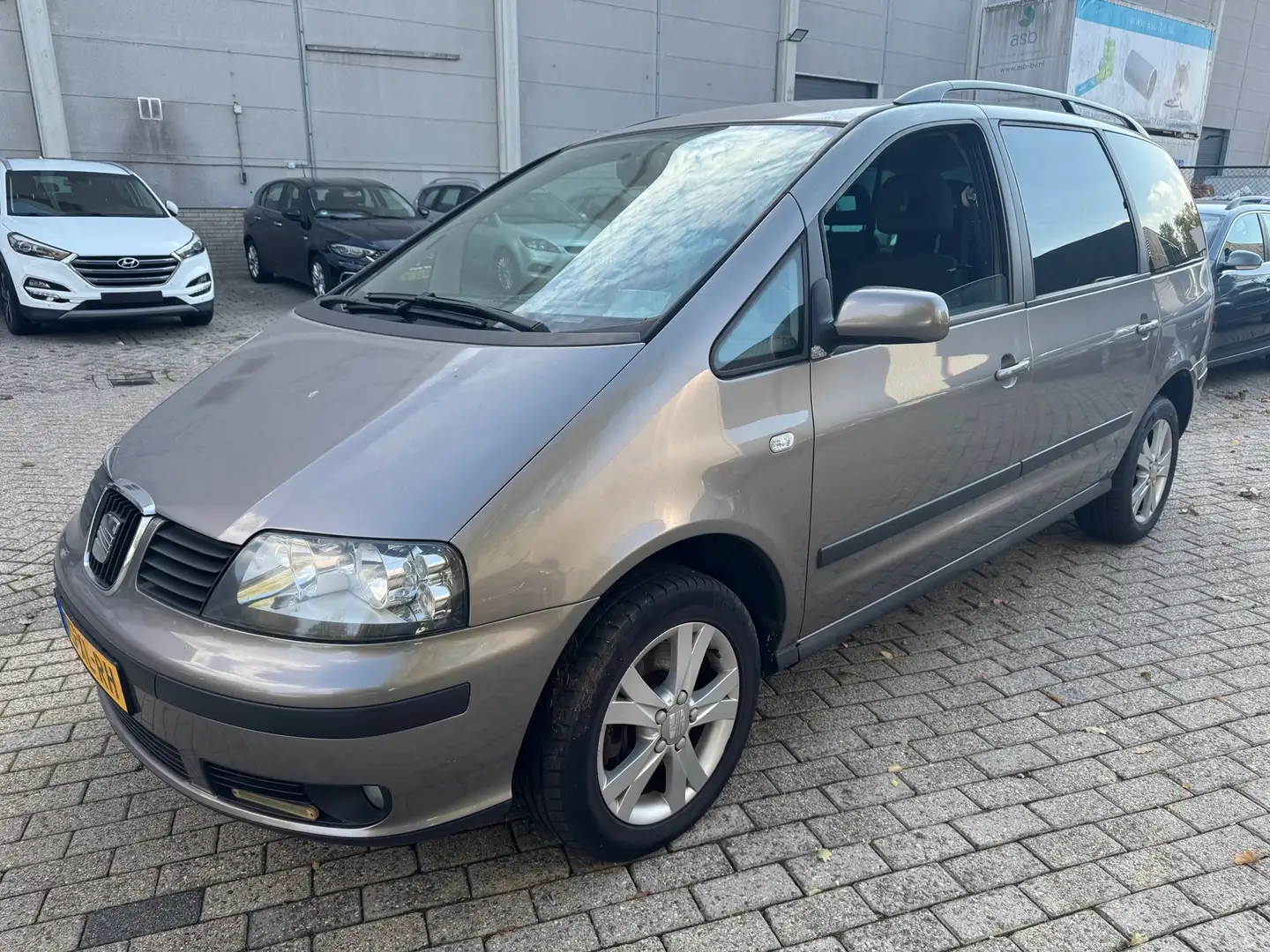 SEAT Alhambra 1.8-20VT Stylance - MOTOR DEFECT- STUK - KAPOT -!! Grijs - 1