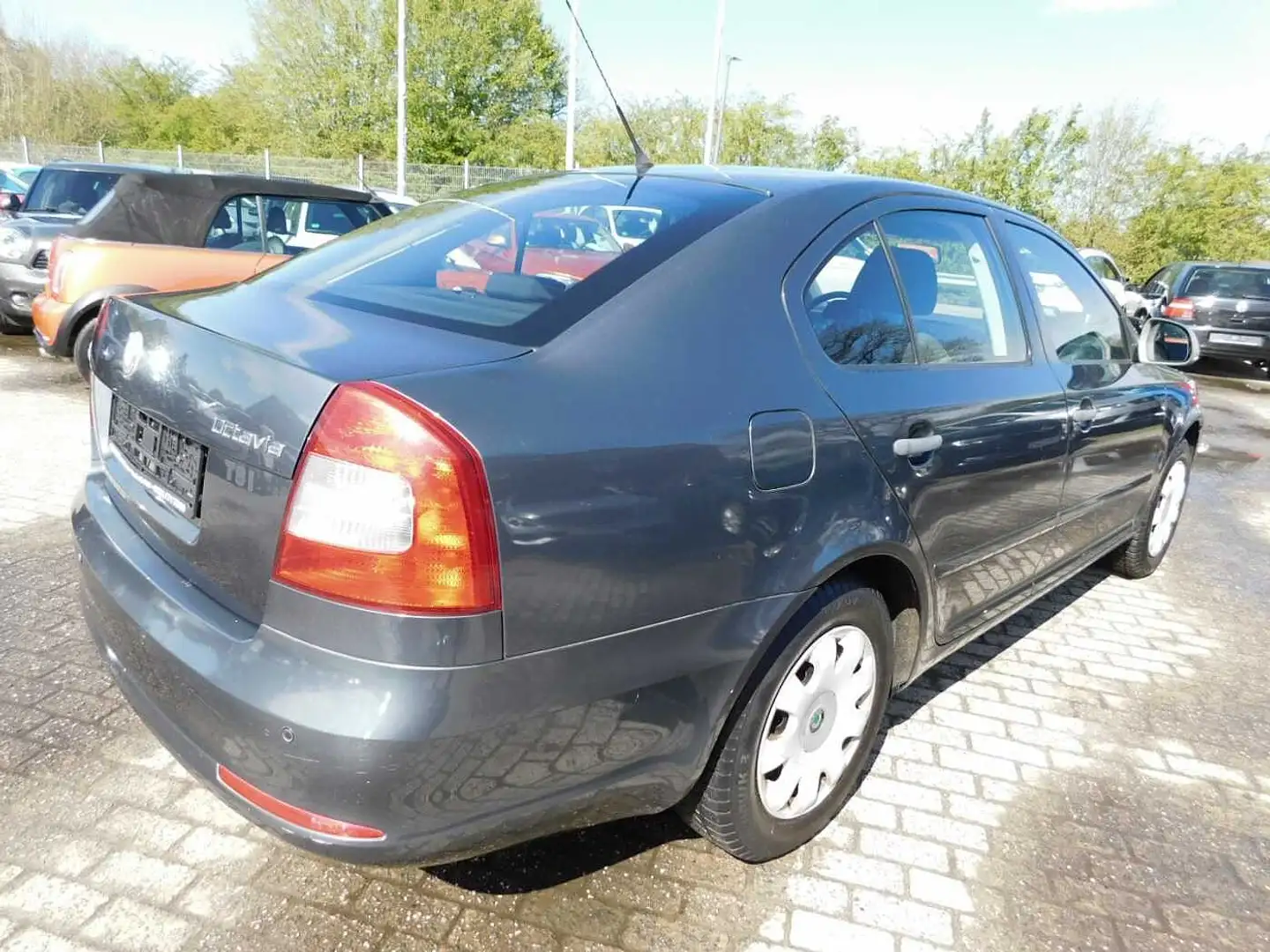 Skoda Octavia II 1.2 TSI Classic Kék - 2
