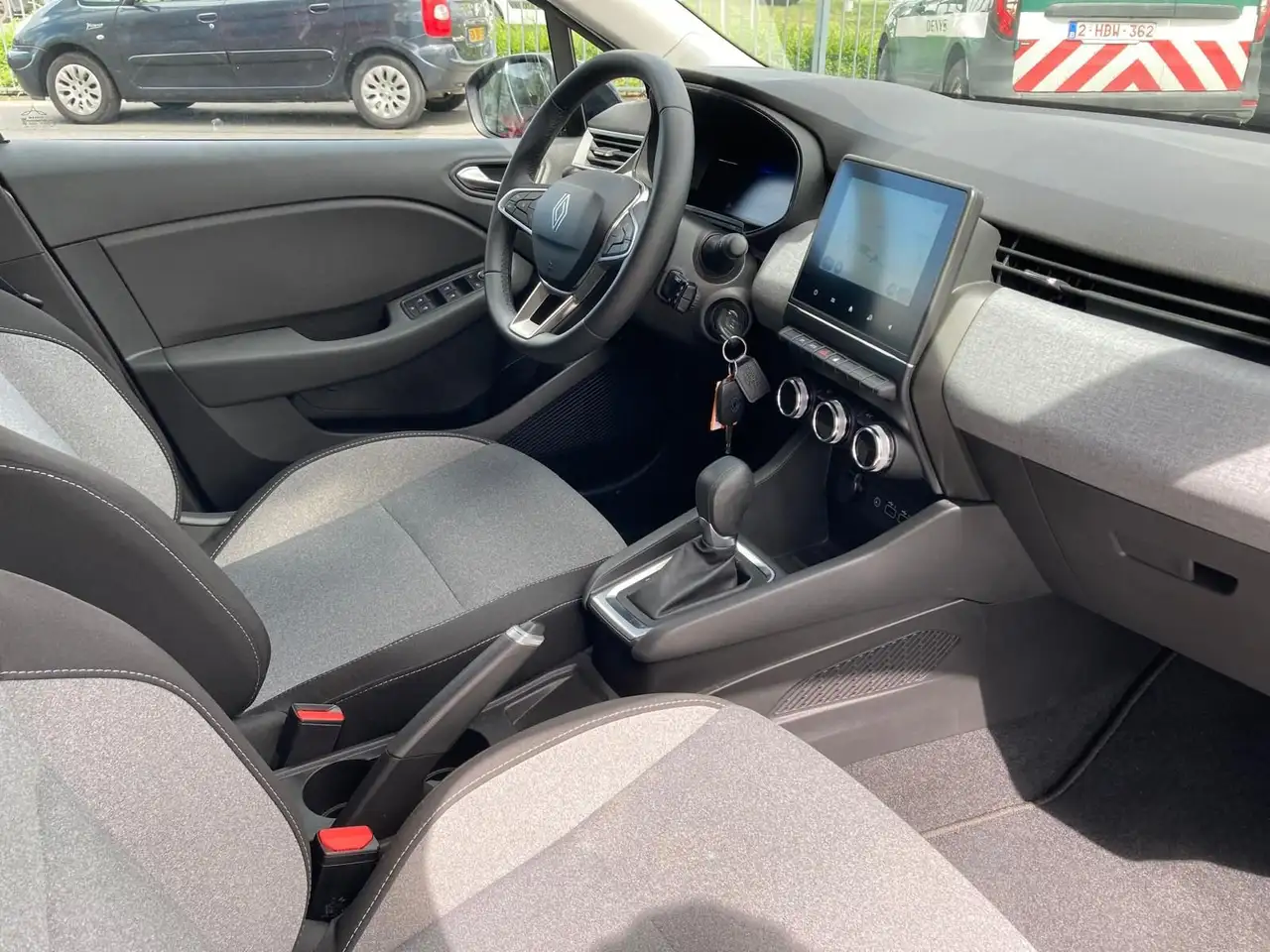 Renault Clio E-Tech full Hybrid Evolution 145, миниатюра 12
