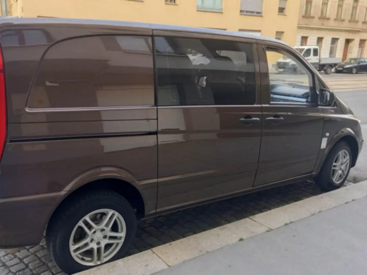 Mercedes-Benz Vito 113 CDI BlueEfficiency kompakt - 2