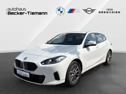 Bmw 120 d 17" / Keyless / DAB / DrivAss / ParkAss / LED /