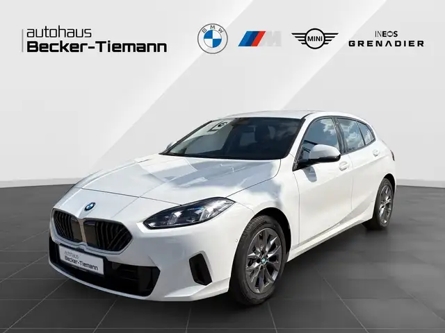 Bmw 120 d 17" / Keyless / DAB / DrivAss / ParkAss / LED /
