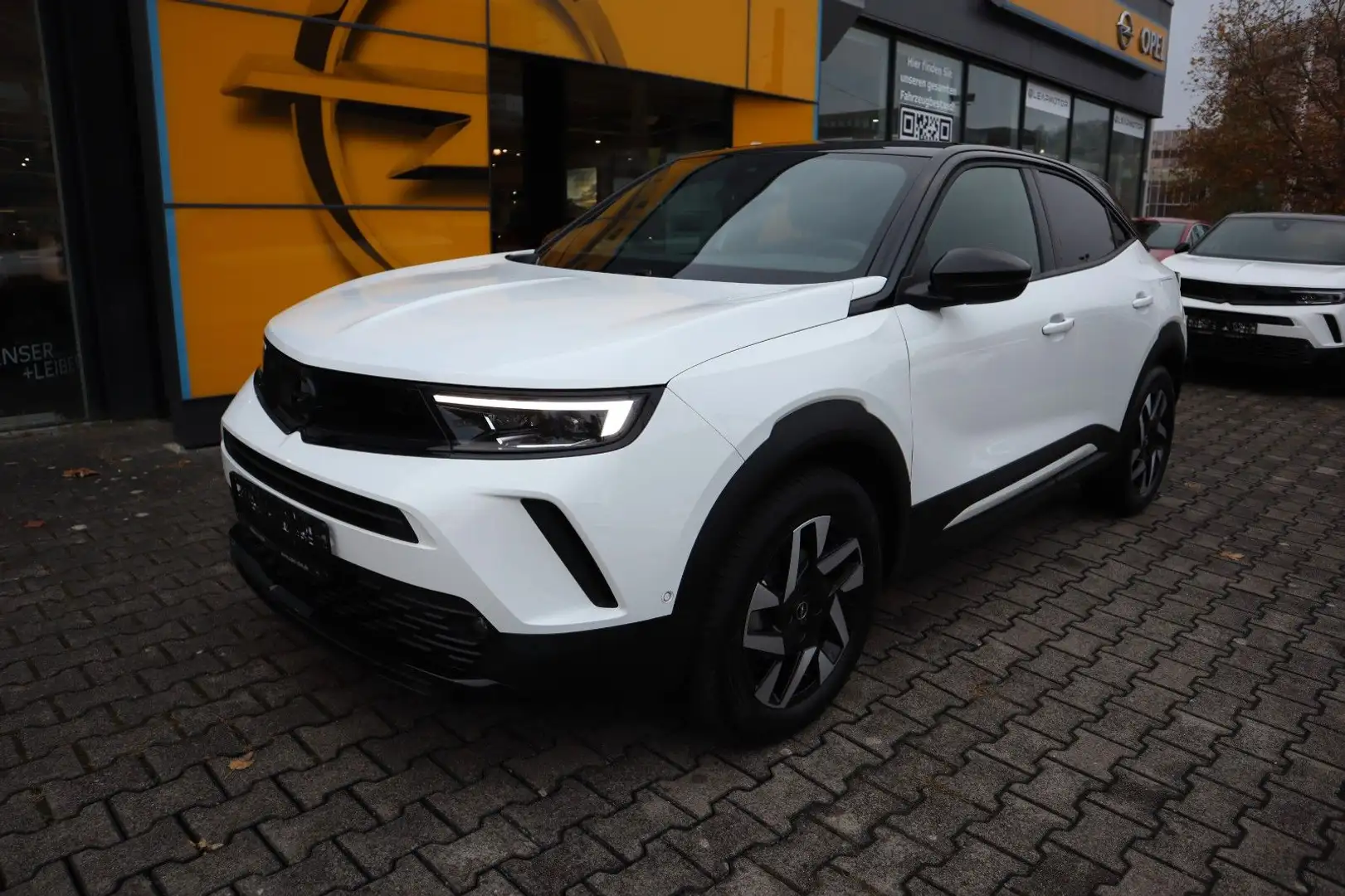 Opel Mokka 1.2T AT8 GS Alcantara Navi Matrix Keyless Weiß - 2