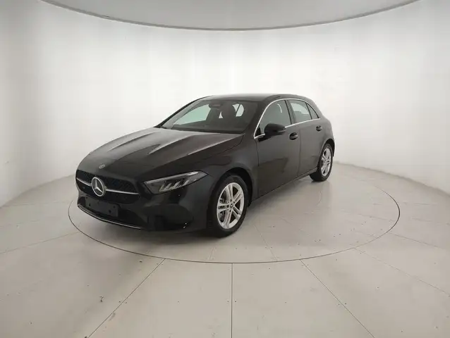 Mercedes-Benz A 250 A 250 e Automatic Plug-in hybrid Advanced Progres