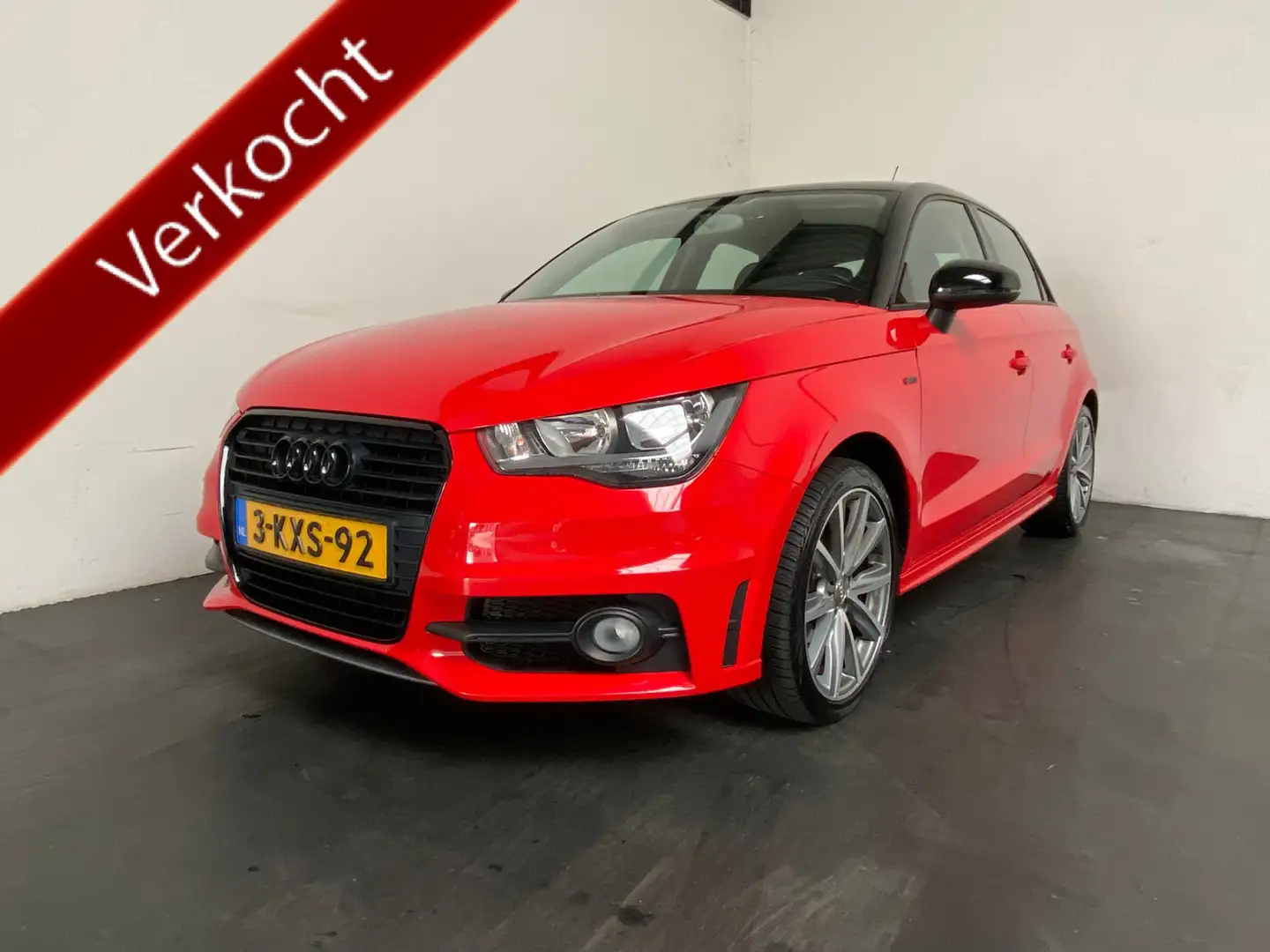 Audi A1 Sportback 1.2 TFSI Admired Roşu - 1