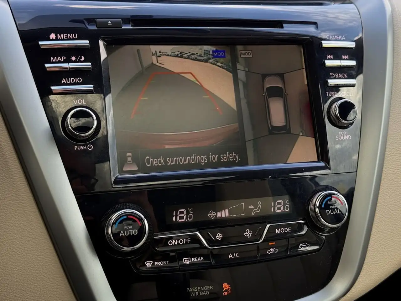 Nissan Murano снимка Nissan Murano