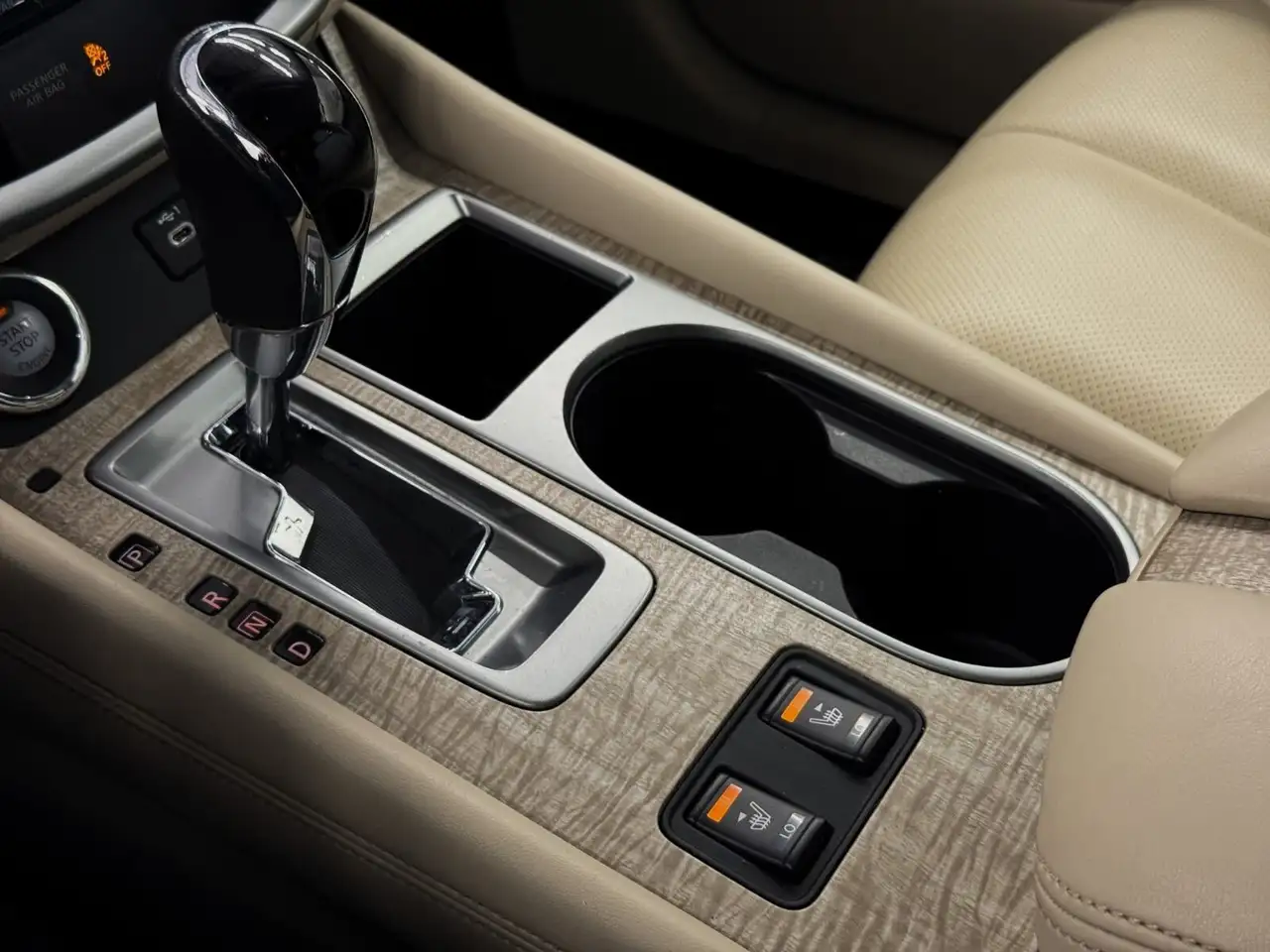 Nissan Murano снимка Nissan Murano
