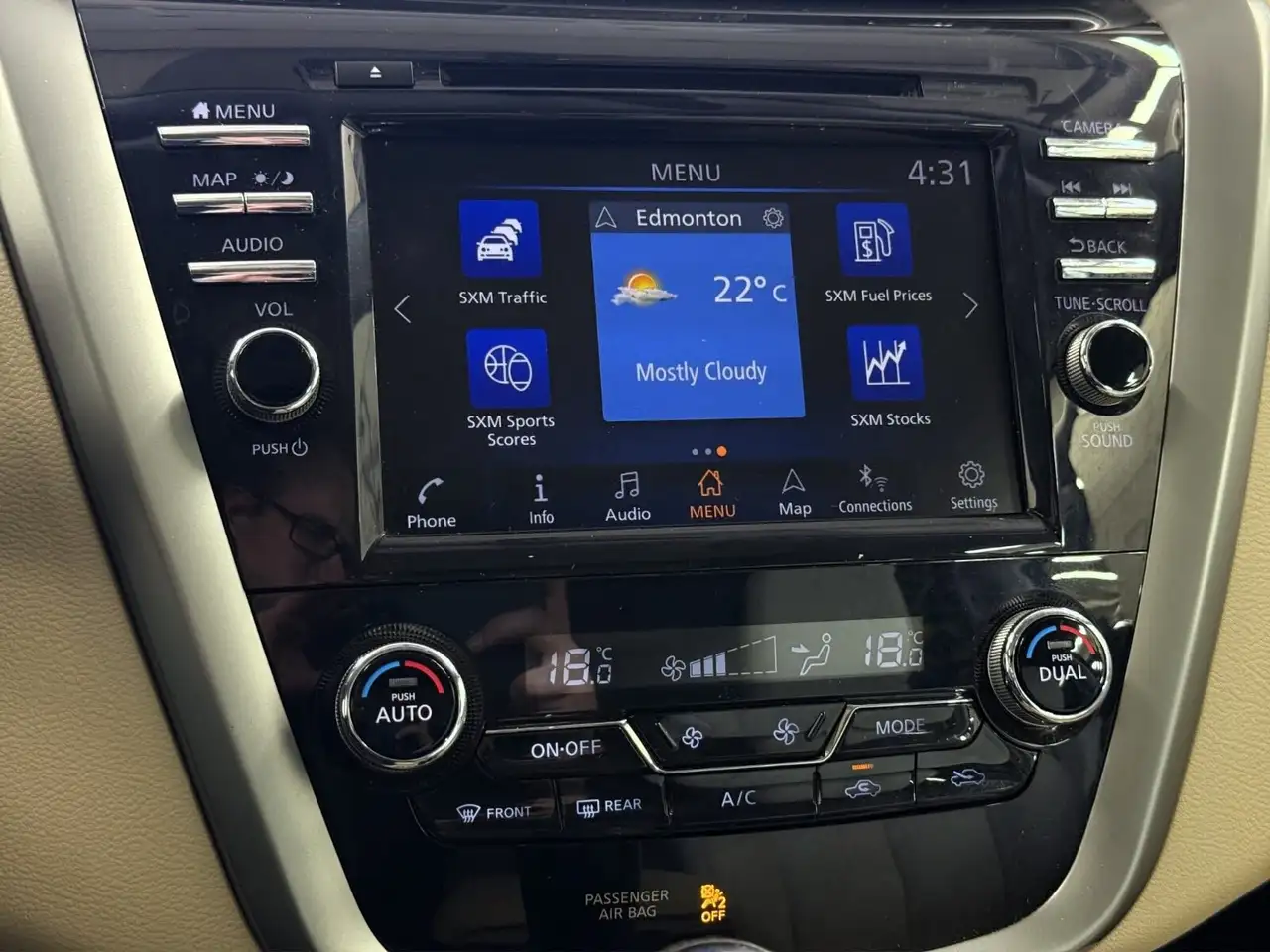 Nissan Murano снимка Nissan Murano