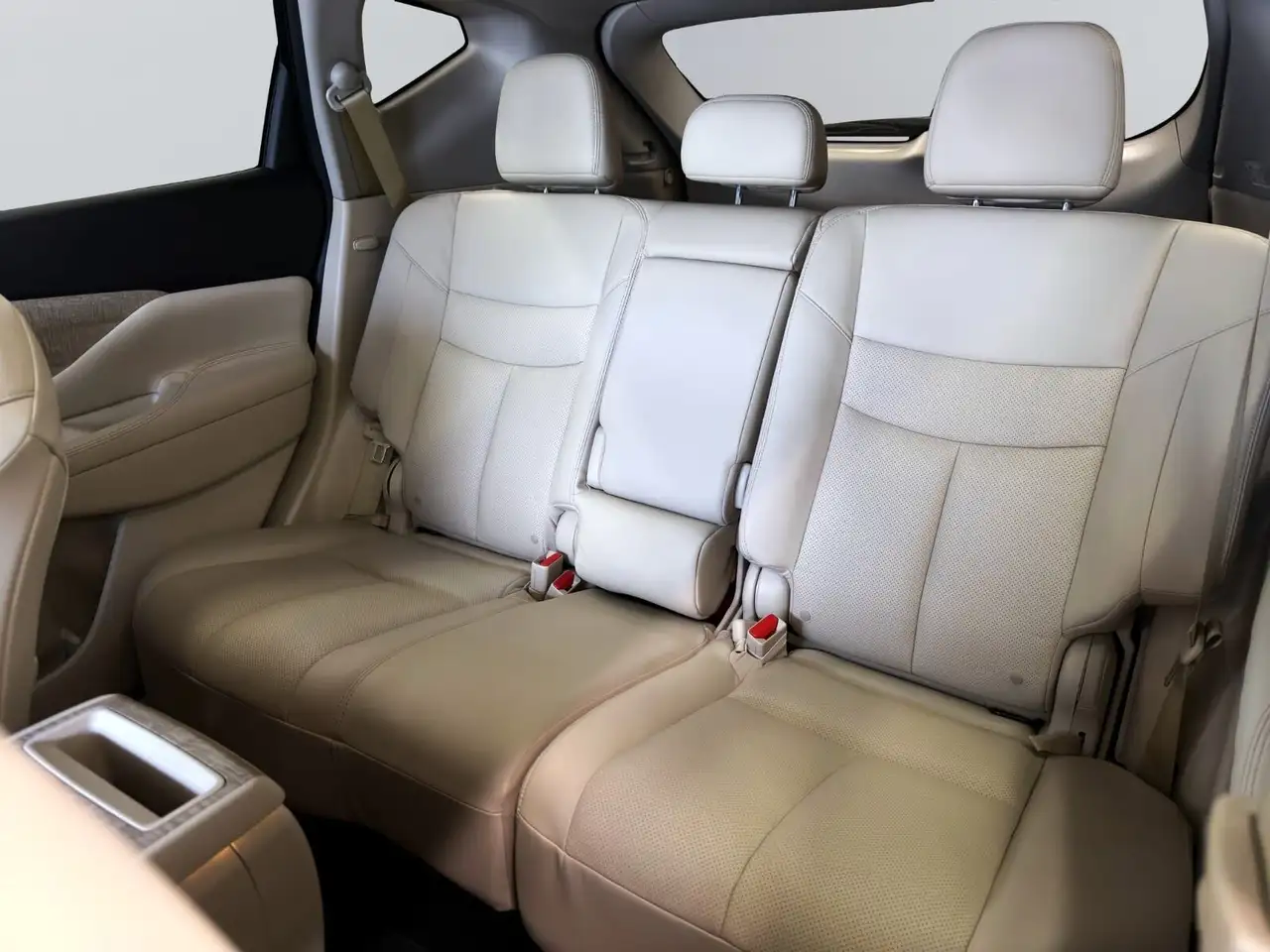 Nissan Murano снимка Nissan Murano