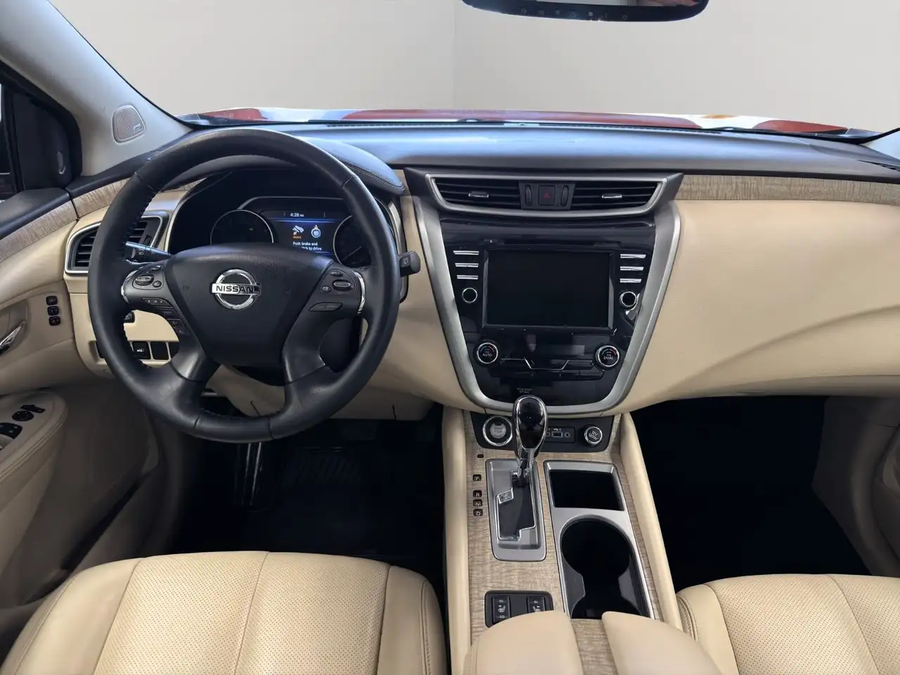 Nissan Murano снимка Nissan Murano