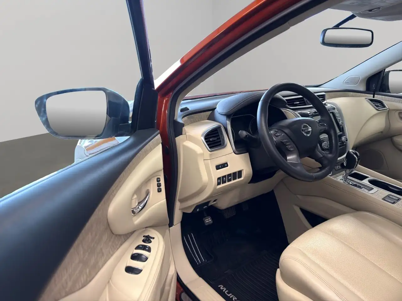 Nissan Murano снимка Nissan Murano