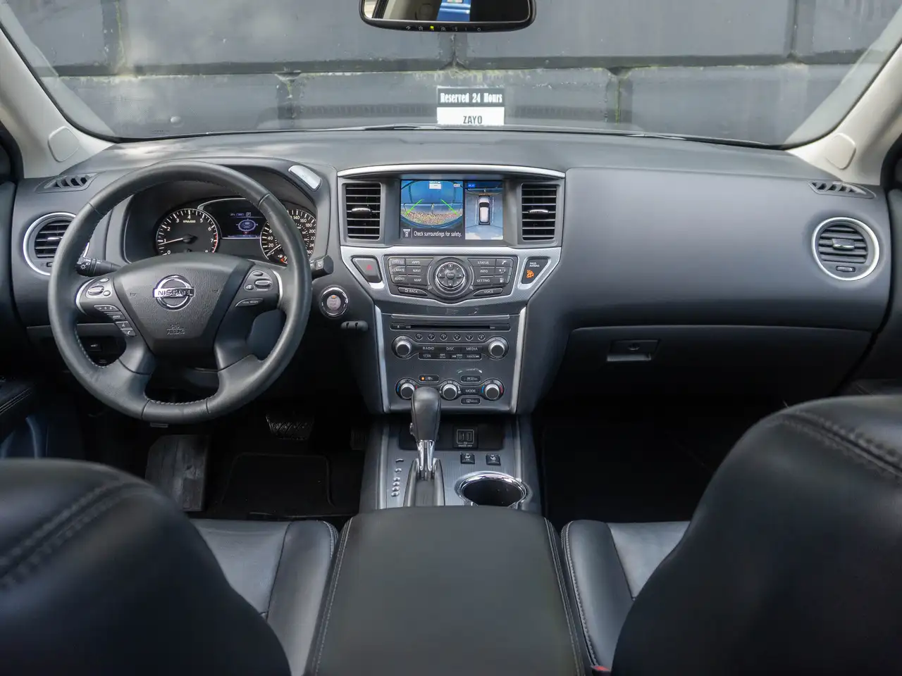 Nissan Pathfinder fotografie Nissan Pathfinder