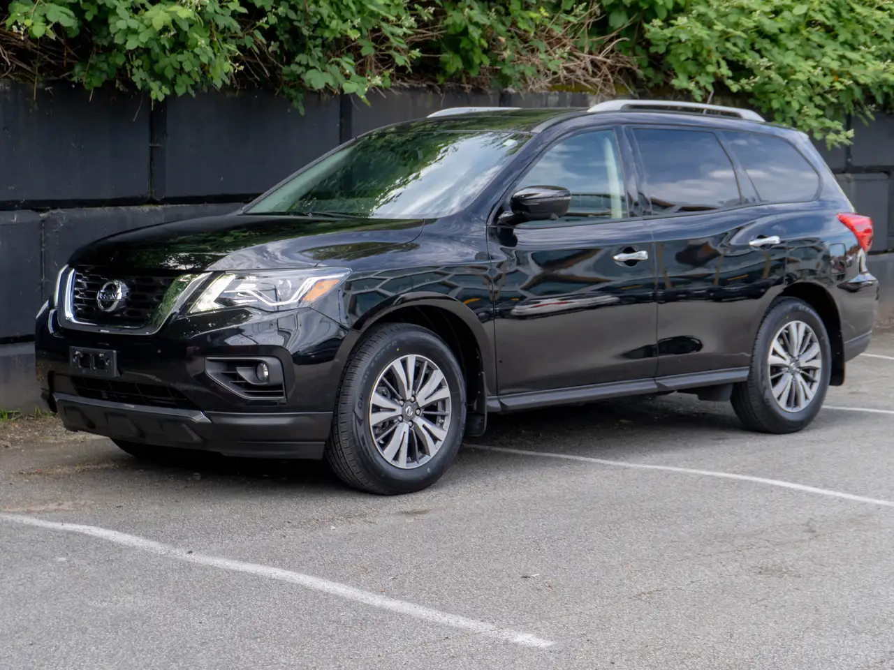 Nissan Pathfinder fotografie Nissan Pathfinder