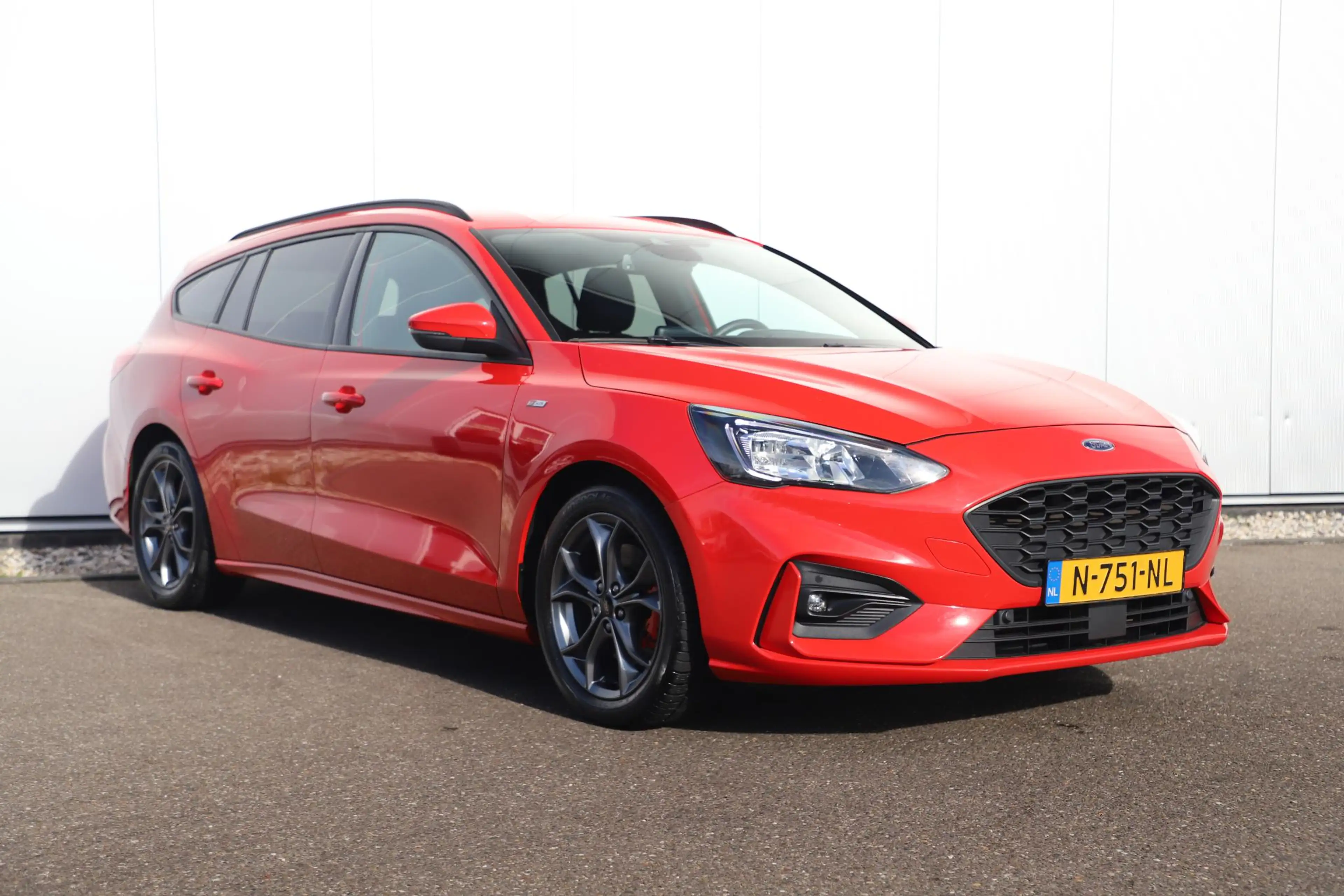 Ford Focus Wagon 1.0 EcoBoost Hybrid ST Line X Business 125PK — photo 3