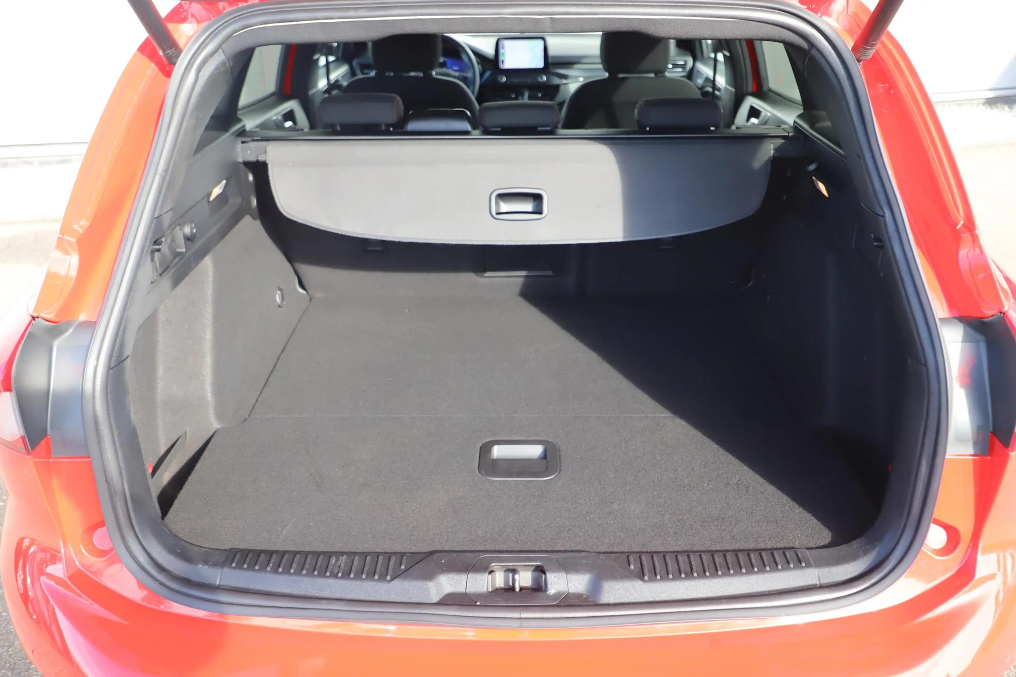 Ford Focus Wagon 1.0 EcoBoost Hybrid ST Line X Business 125PK — photo 8