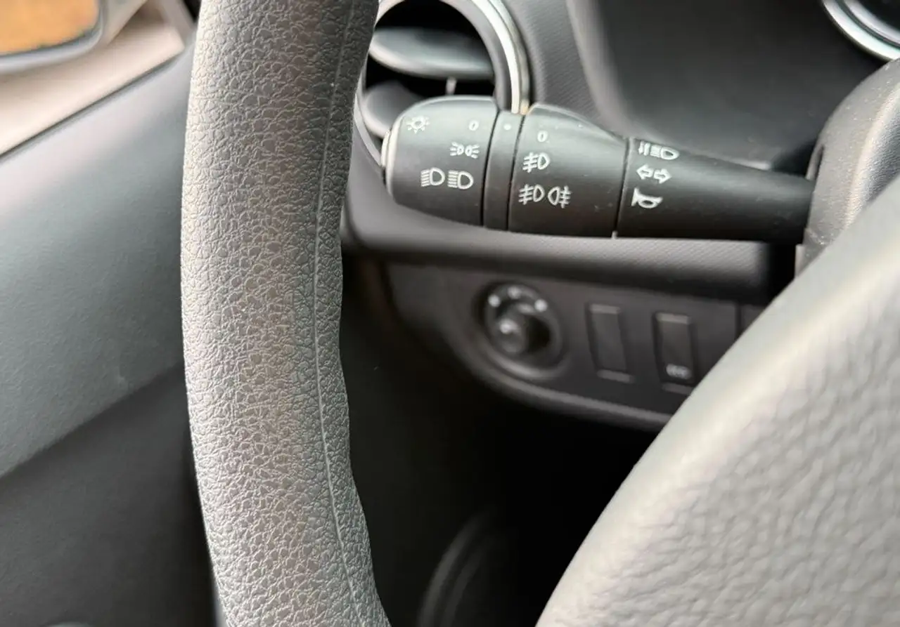 Dacia Sandero Sandero — photo 16