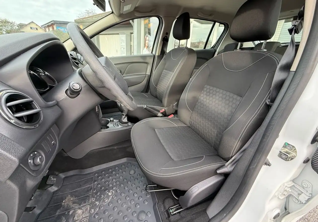 Dacia Sandero Sandero — photo 5