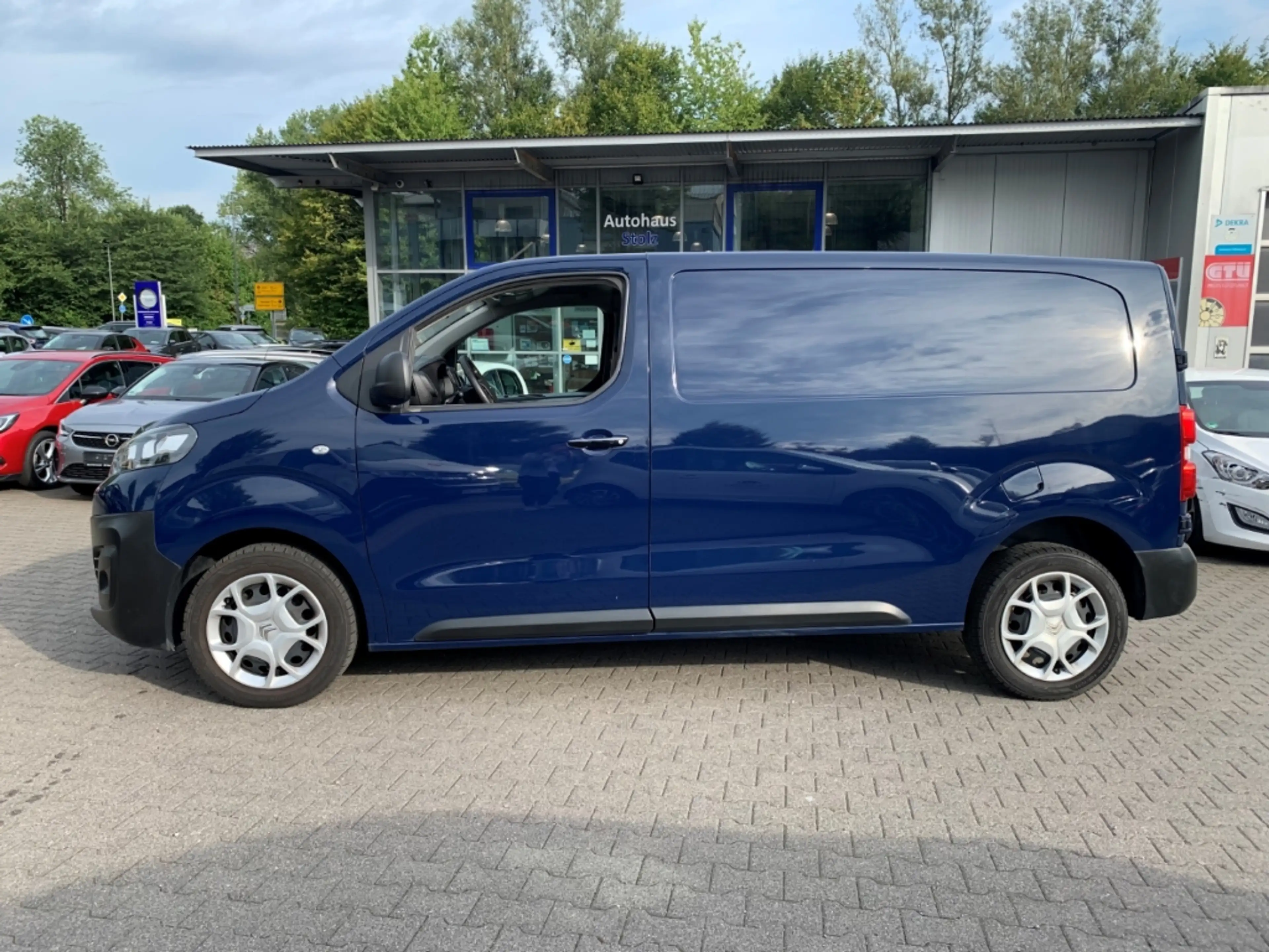 Citroen Jumpy Kasten Club M Navi Apple CarPlay Android Auto Klim — photo 10