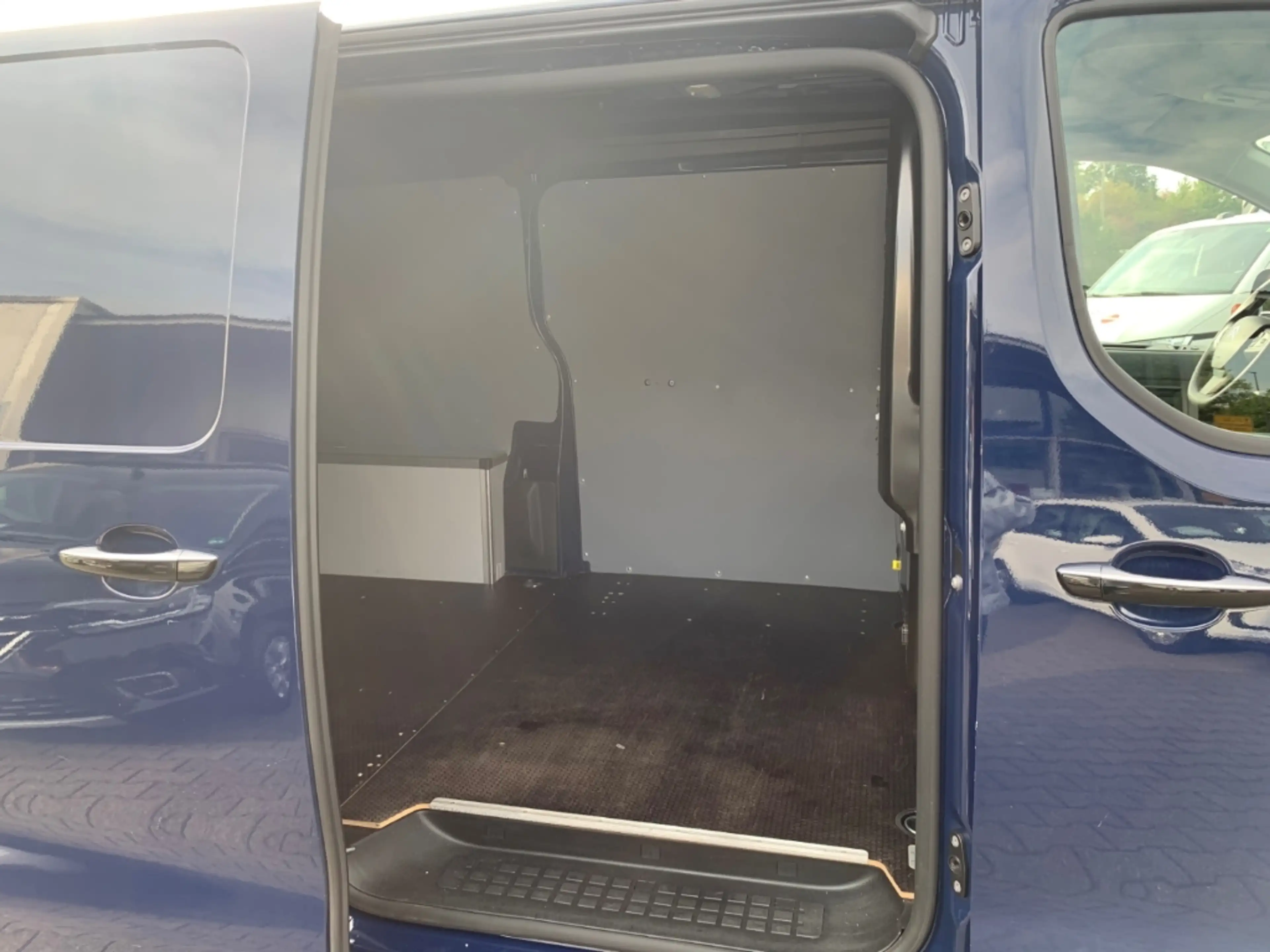 Citroen Jumpy Kasten Club M Navi Apple CarPlay Android Auto Klim — photo 6