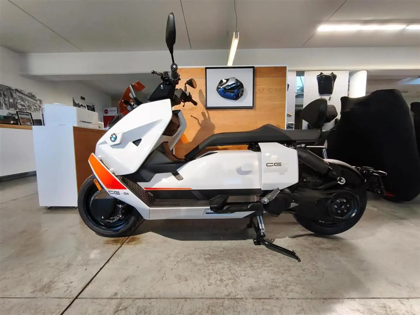BMW CE 04 Moto garantie jusqu'en Avril 2028 - 1