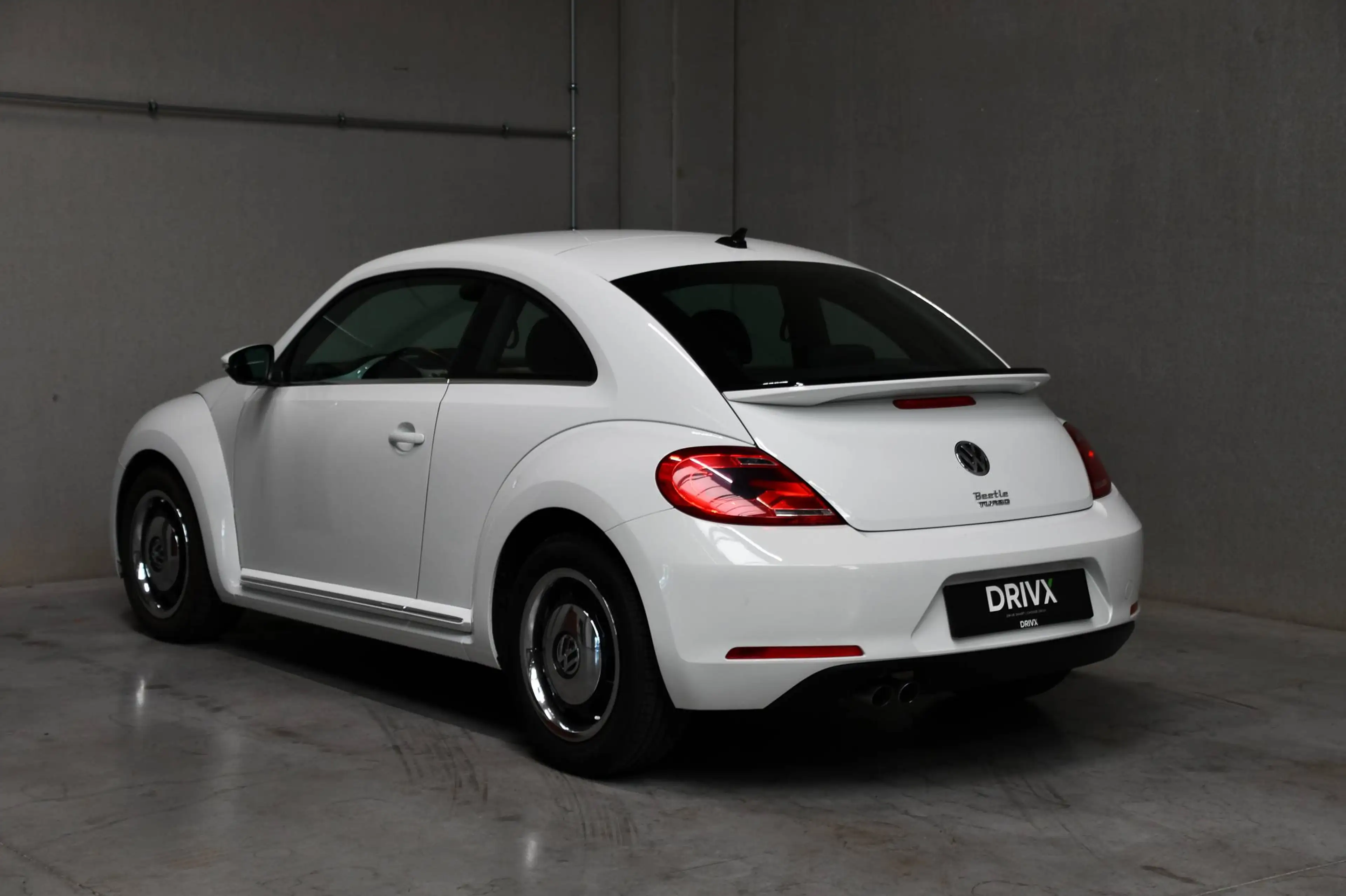 Volkswagen Beetle Beetle - Design - DSG - Cruise Control - Camera - Bluetooth - Chromepakket — photo 3