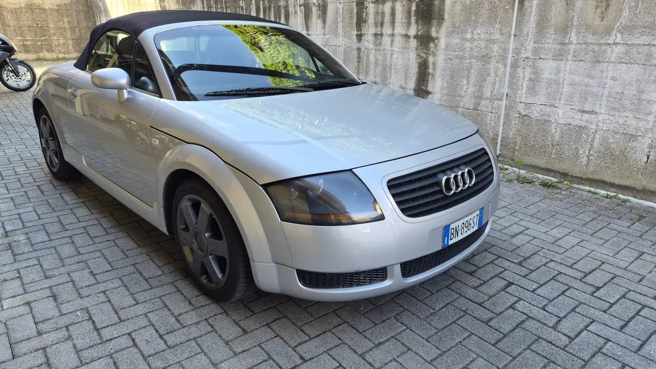 Audi TT Roadster 1.8 T, foto 5
