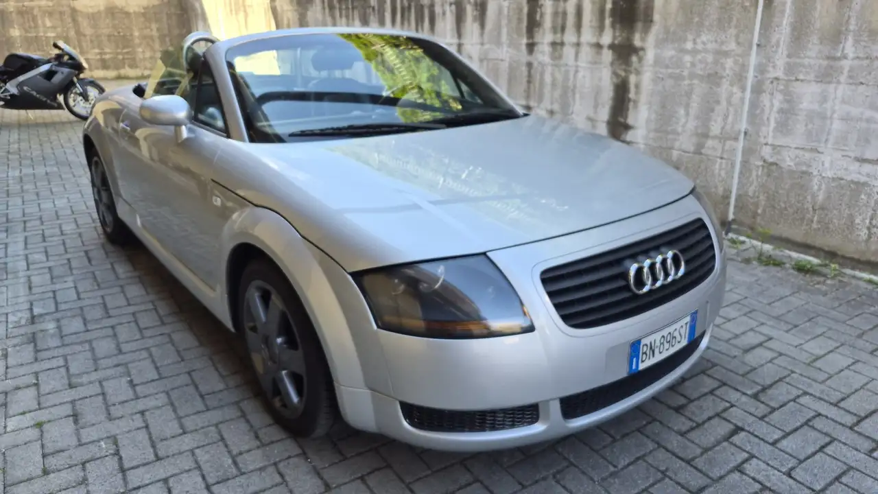 Audi TT Roadster 1.8 T, foto 9